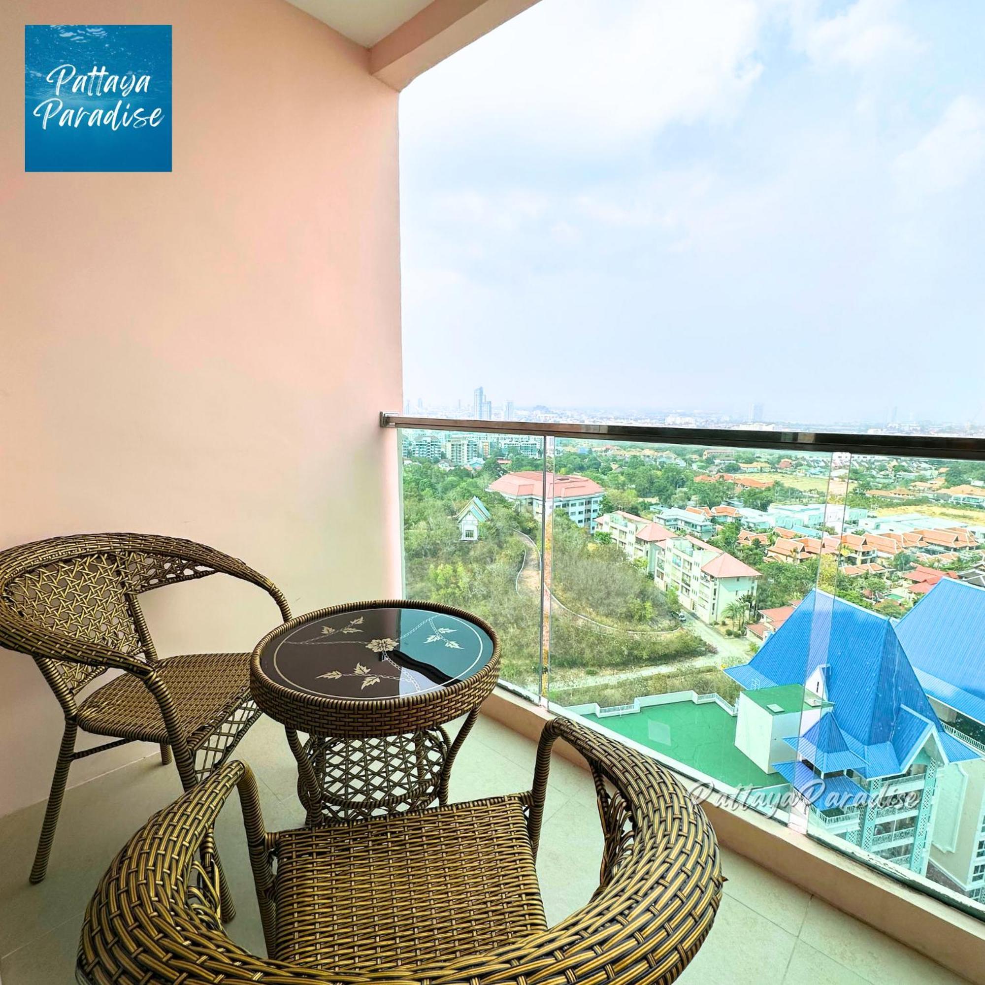 Grande Caribbean Resort Pattaya Extérieur photo